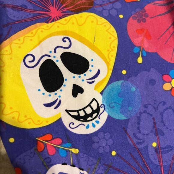 Ambrie Disney Inspired Coco Themed Leggings - Picture 5 of 6